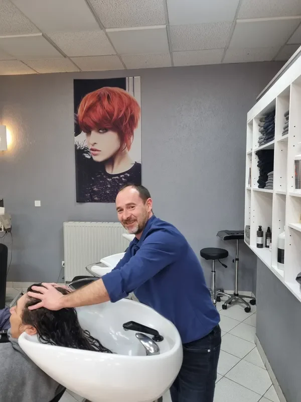 coiffure-pavol-vailly-sur-aisne-equipe-4 coiffure pavol vailly sur aisne equipe 4